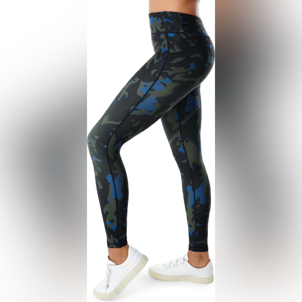 Sweaty Betty All Day Leggings Small Nordstrom Camo Camouflage Blue Green Black